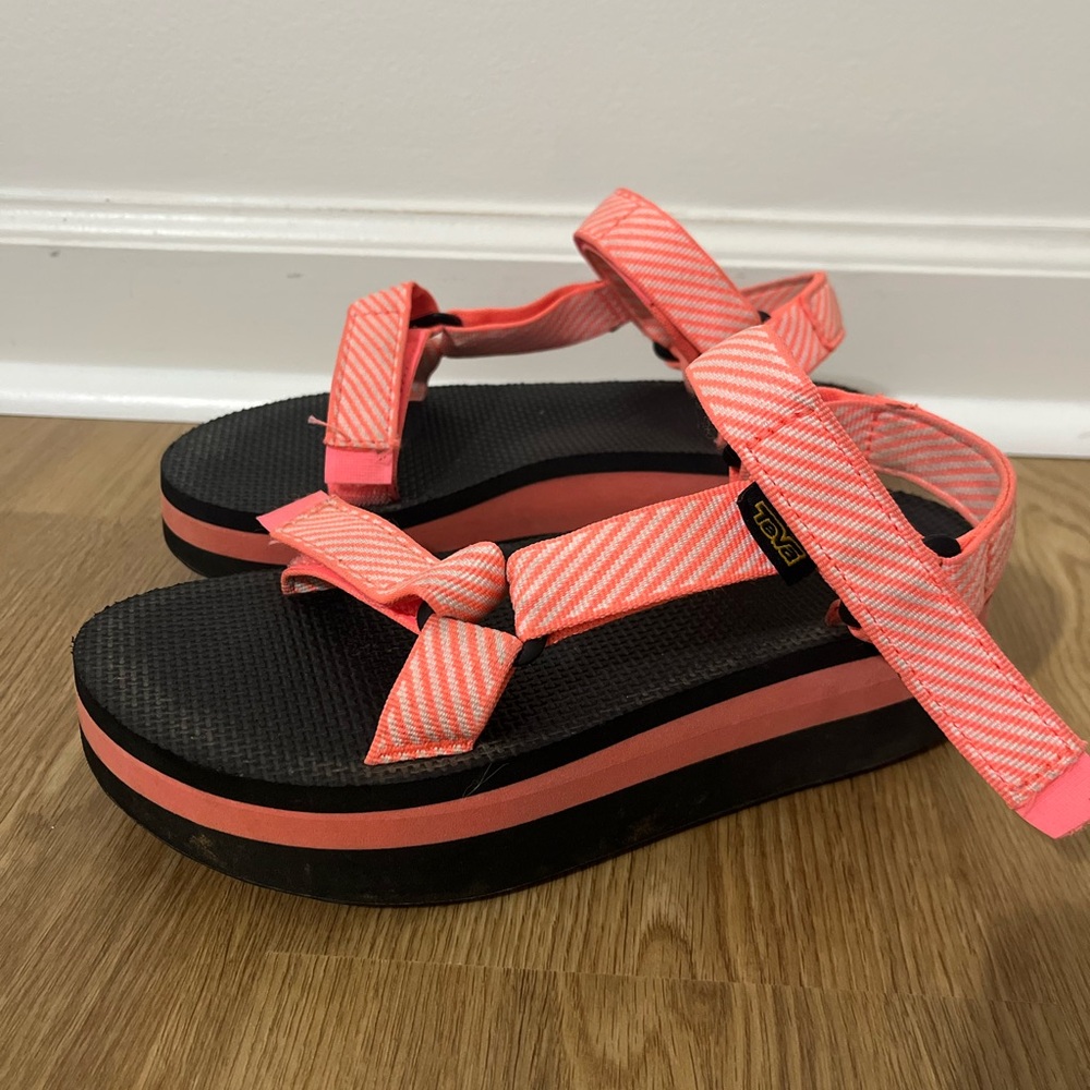 Teva Coral Striped Platform Sandals